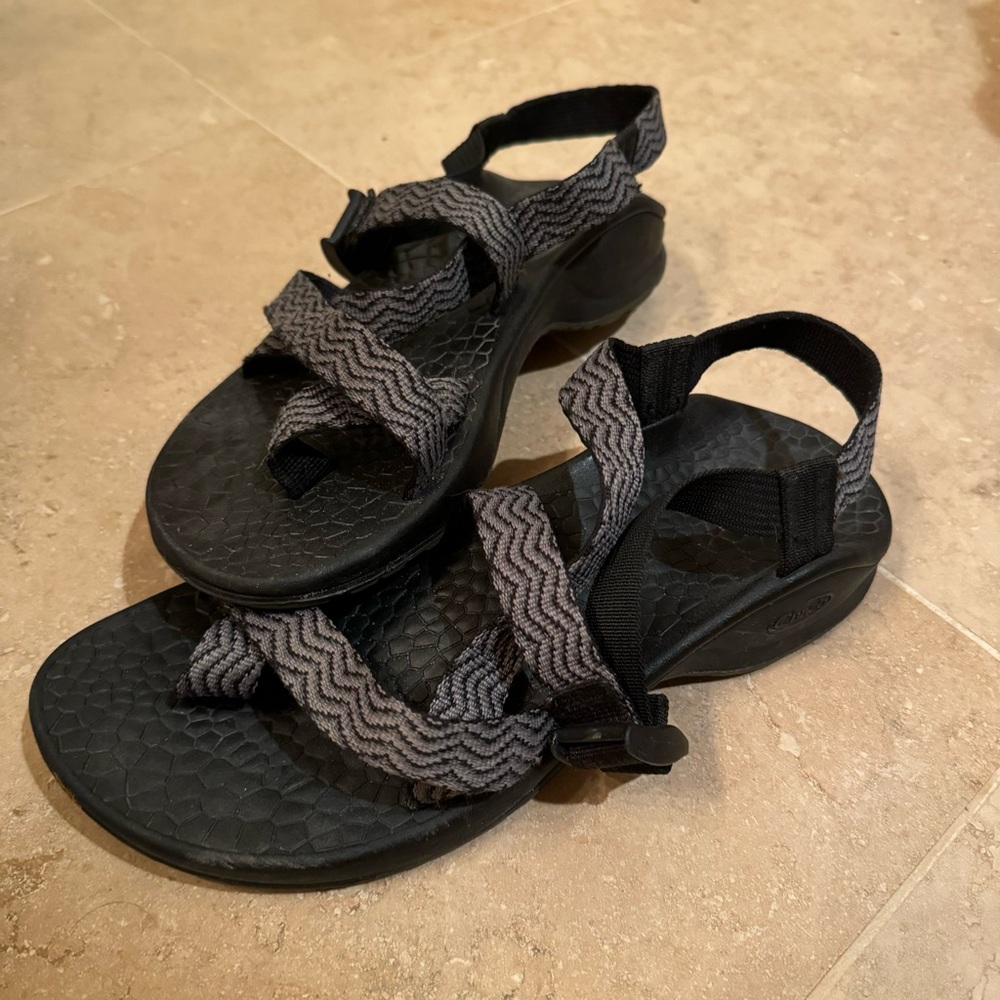 Chaco Black and Gray Chevron Sandals with Toe Strap